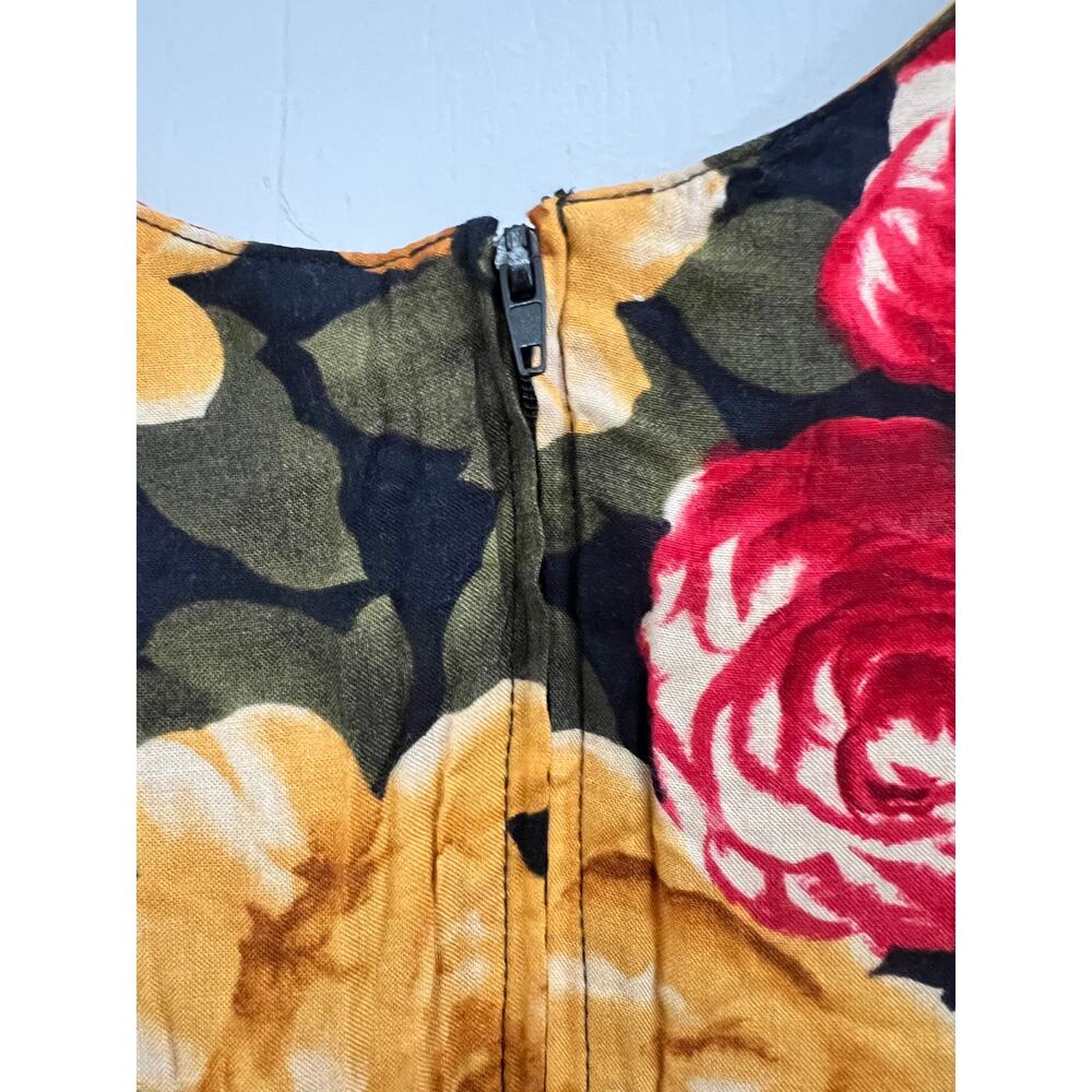 Carolina Colours Vintage Floral Romper - Picture 6 of 8